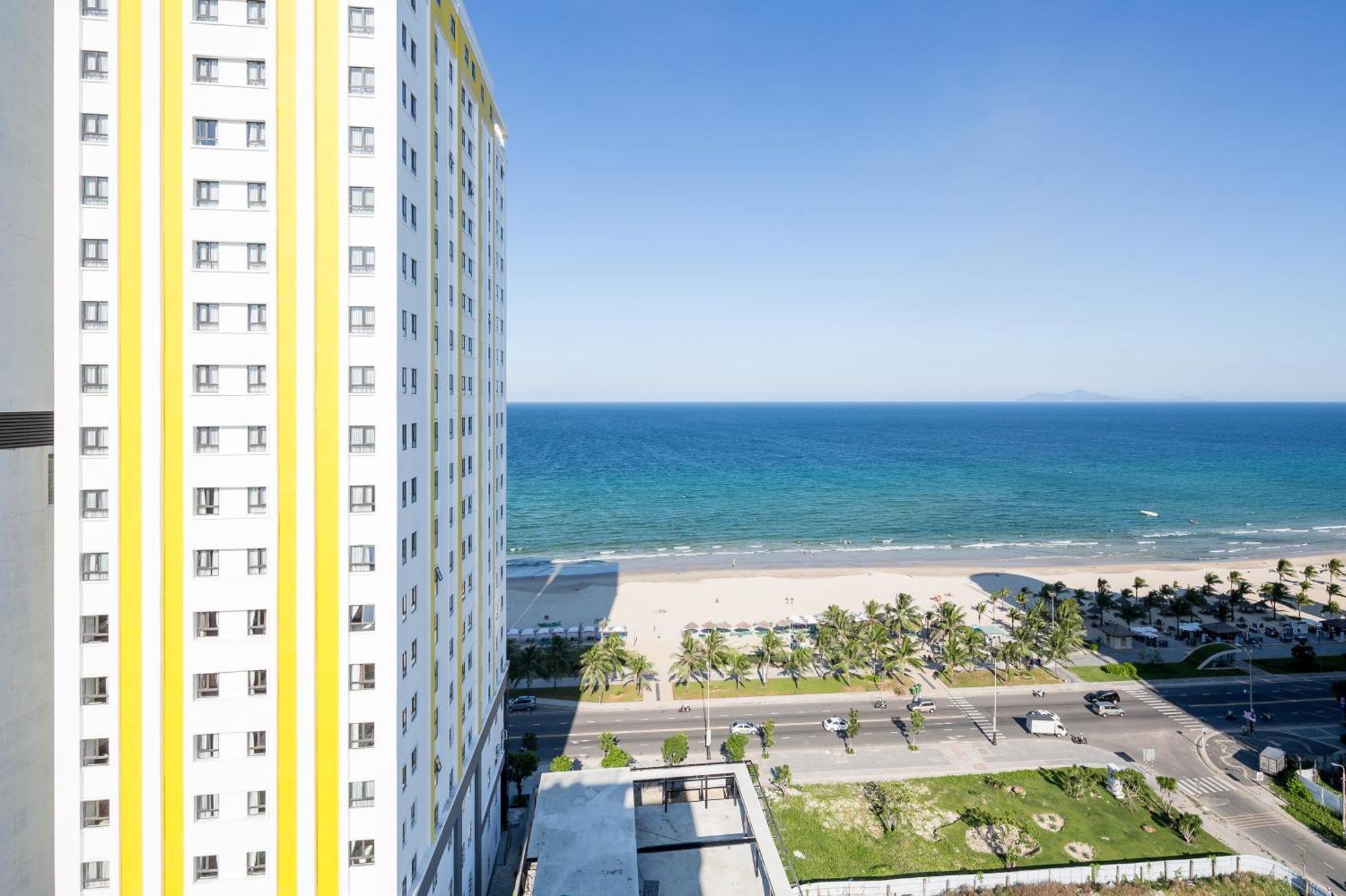 Tamarind Danang Beach Hotel Esterno foto